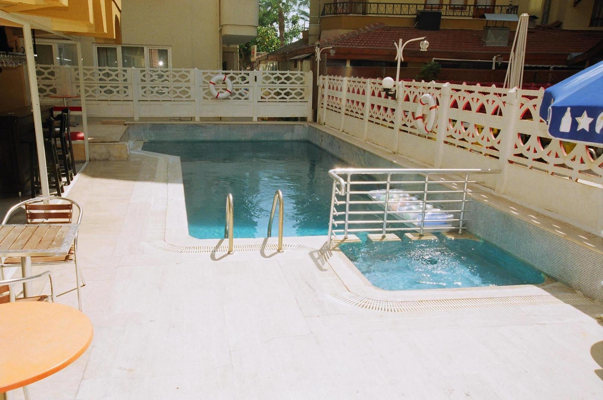 Kleopatra Develi Hotel Alanya Exterior foto